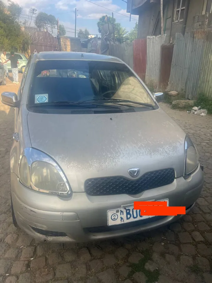 Toyota Vitz 2002 Automatic – photo 5