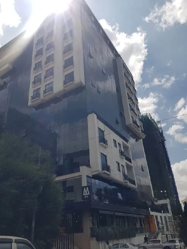 3 Bedroom Apartment Near Edna Mall – photo 7