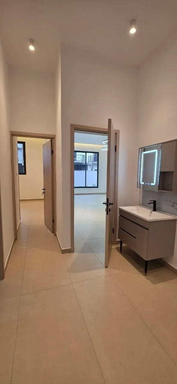 Modern Villa House 213 sqm – photo 3