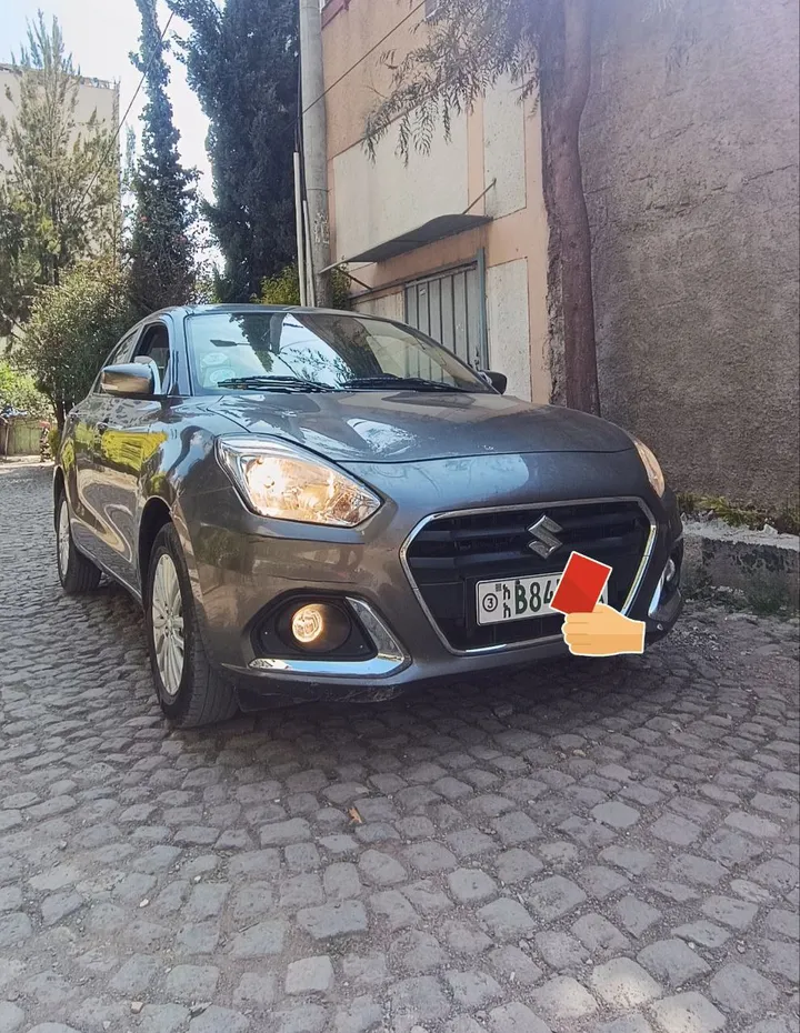 Suzuki Dzire 2022 Automatic – photo 5