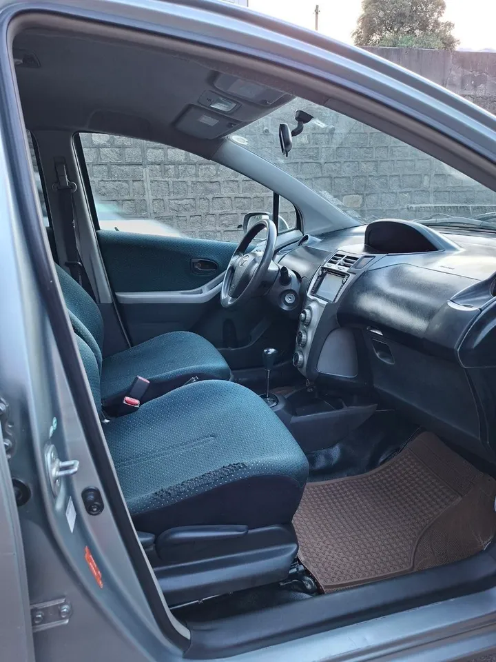 Toyota Vitz 2007 Automatic – photo 7