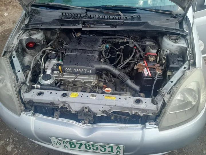 Toyota Vitz 2001 Hatchback – photo 5