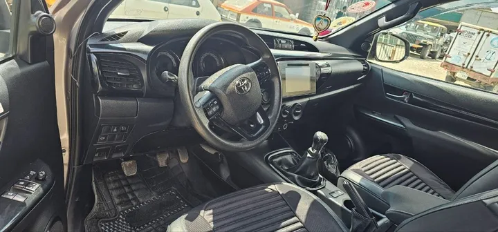Toyota Hilux Revo King Cab 2020 – photo 6