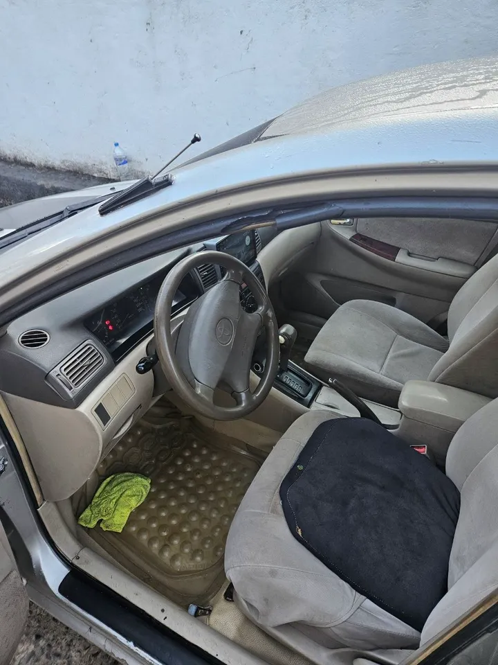 Toyota Corolla 2003 Automatic – photo 5