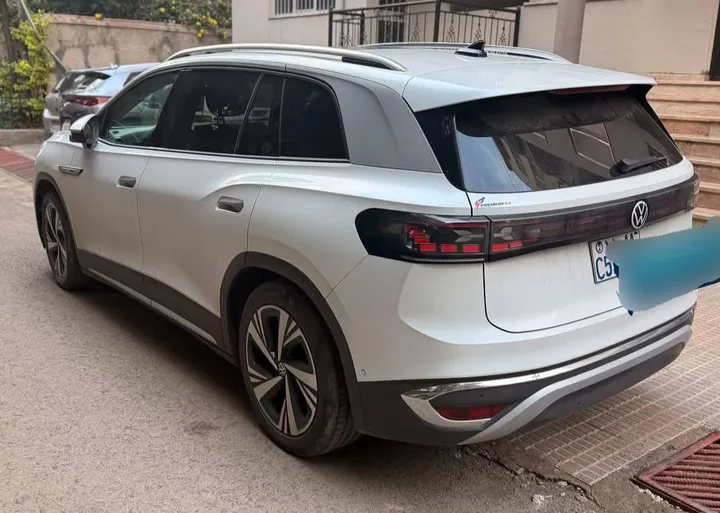 Volkswagen ID6 Crozz Pro 2023 – photo 3