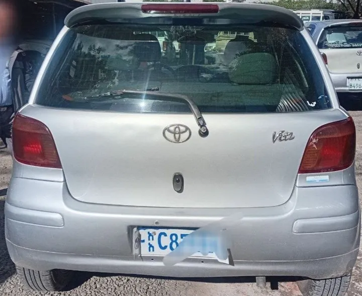 Toyota Vitz 2004 Automatic – photo 4