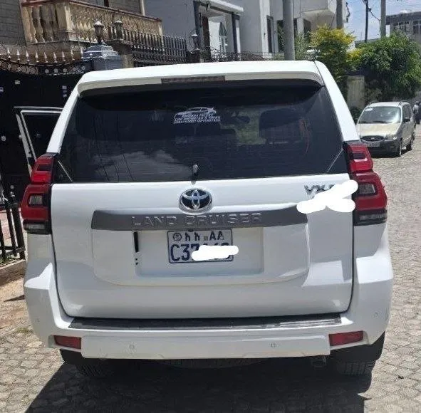 Toyota Landcruiser Prado VX-R 2022 – photo 7