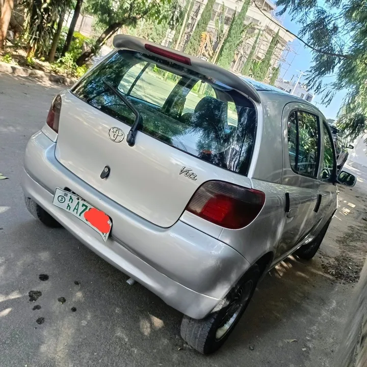 Toyota Vitz 2001 Automatic – photo 3