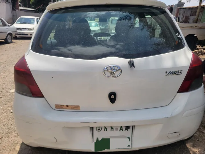Toyota Yaris Compact 2008 Automatic – photo 6