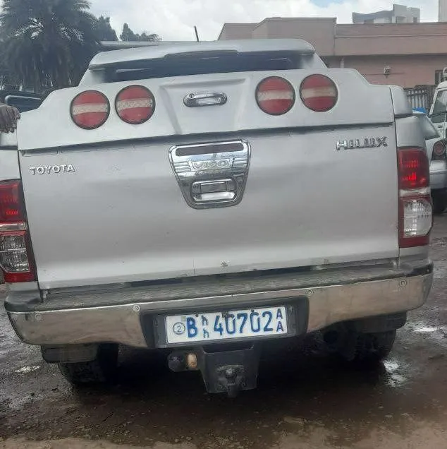 Toyota Hilux Double Cab 2009 – photo 3