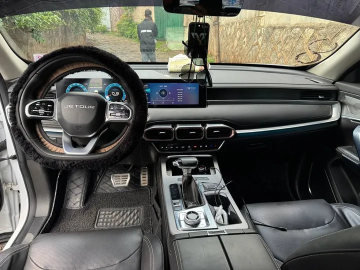 Jetour X70 Plus 2023 – photo 4