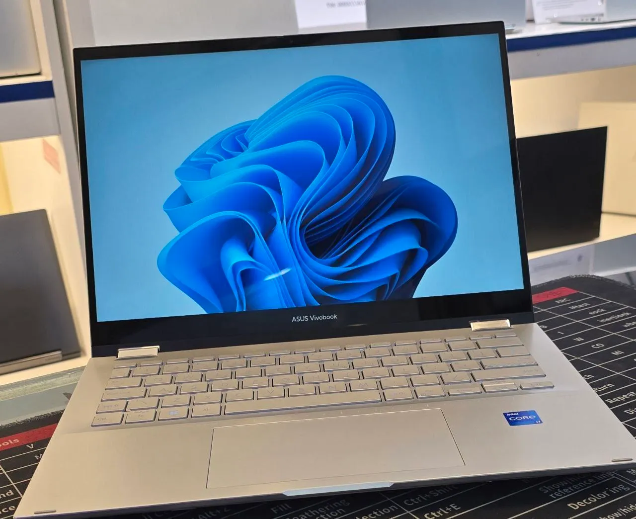 Asus Vivobook X360 Core i7 16GB – photo 3