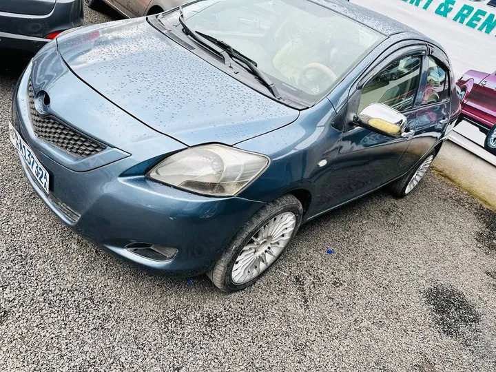 Toyota Yaris Sedan 2007 – photo 4