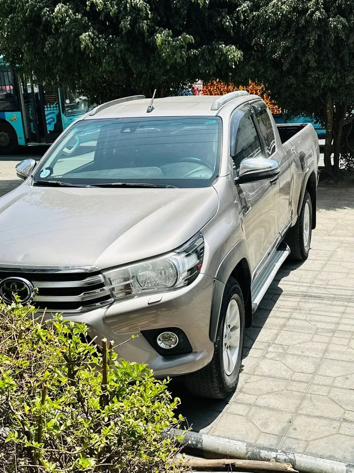Toyota Hilux Revo Extra Cab 2020 – photo 6