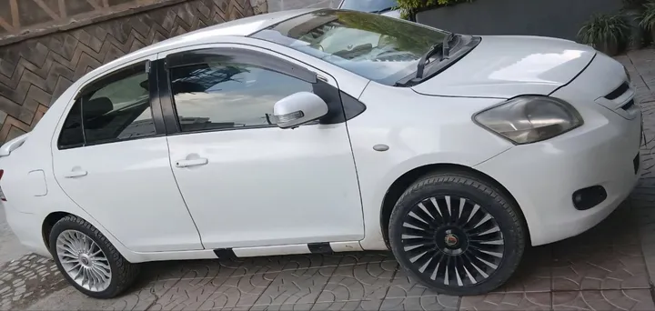 Toyota Yaris Belta 2008 – photo 4