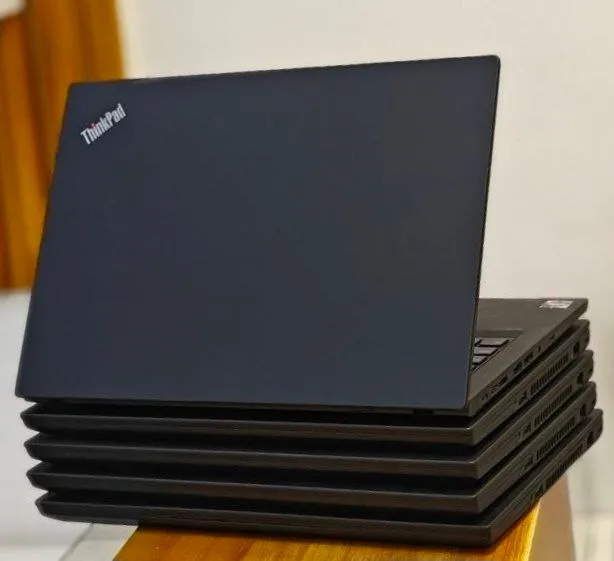 Lenovo ThinkPad P14s Workstation Laptop – photo 3