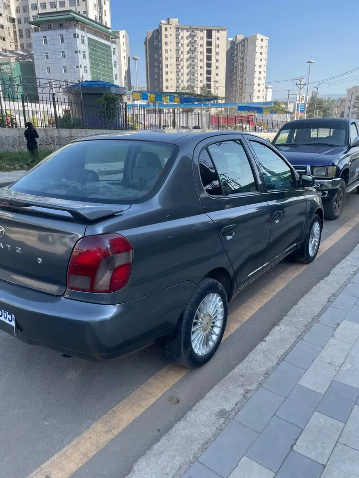 Toyota Platz 2001 Automatic – photo 5