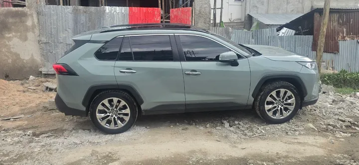 Toyota Rav4 2021 AWD SUV – photo 4