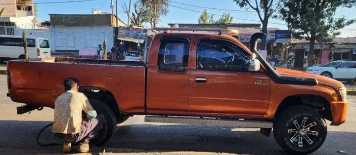 Toyota Double Cab Pickup 1998 – photo 4