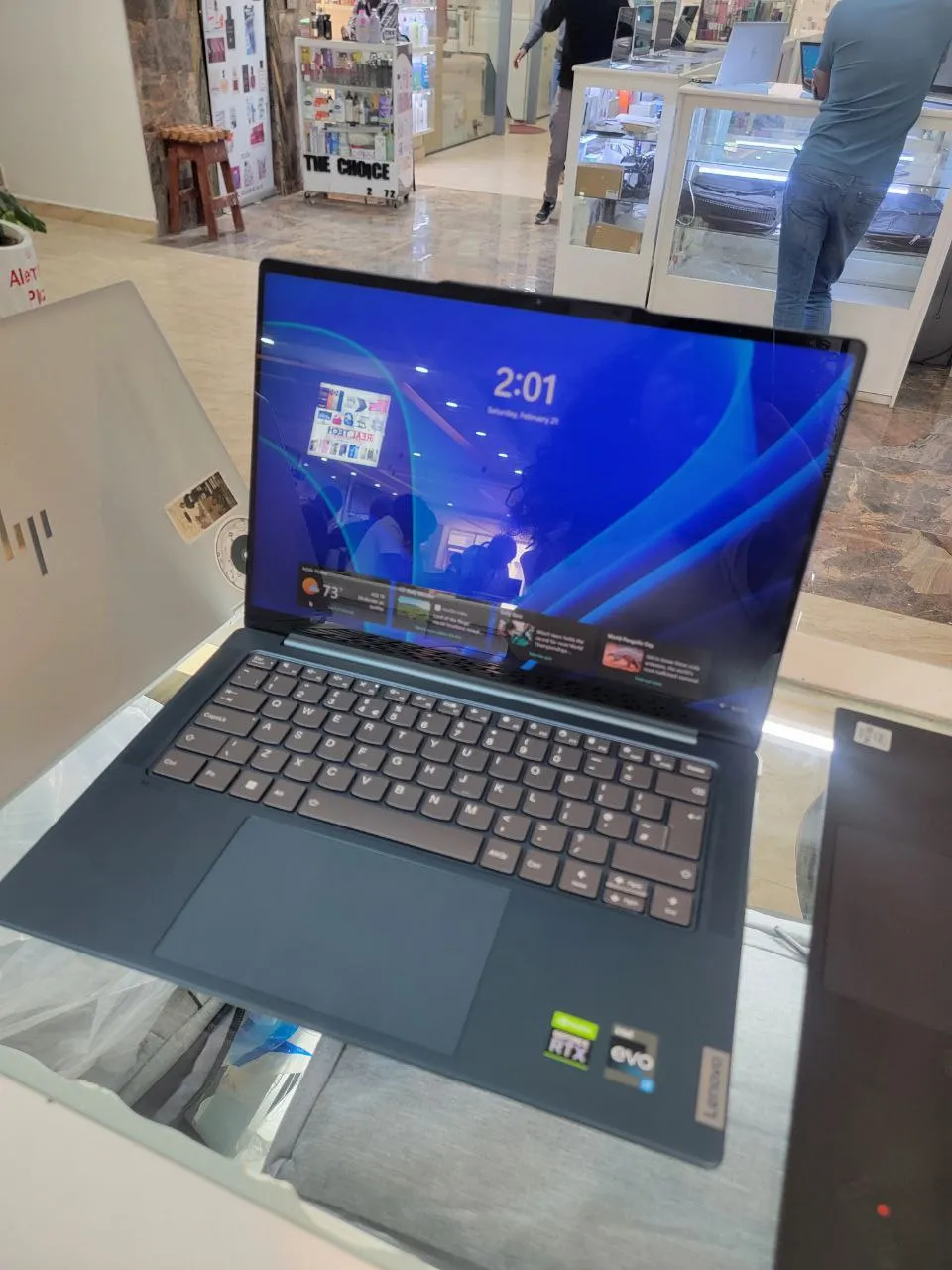 Lenovo Yoga i7 13th Gen Laptop – photo 3