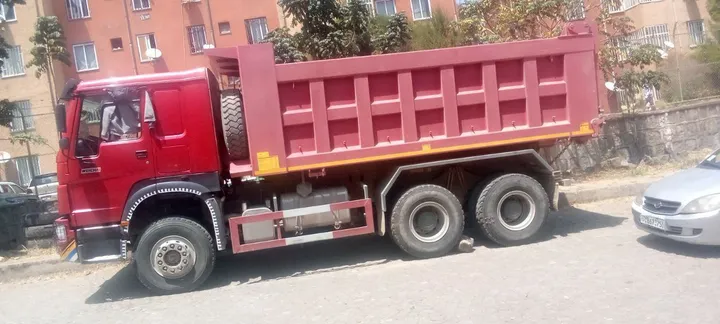 Sinotruk Dump Truck 2025 – photo 6