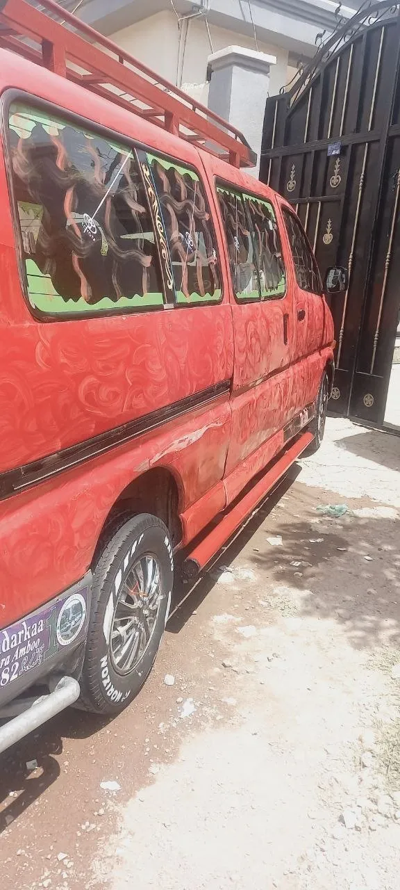 Toyota Hiace Dolphin Traveler 2003 – photo 3