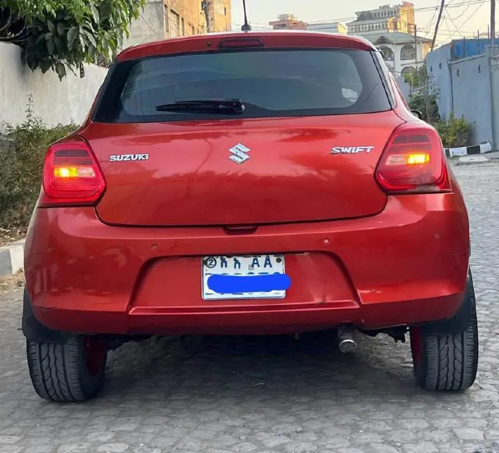 Suzuki Swift 2022 Automatic Full Option – photo 7