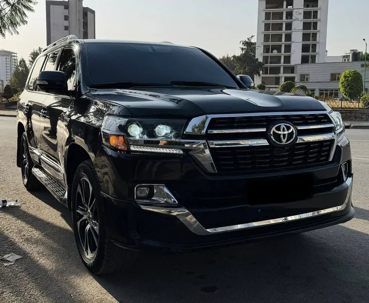Toyota Land Cruiser 2016 Diesel Automatic – photo 7