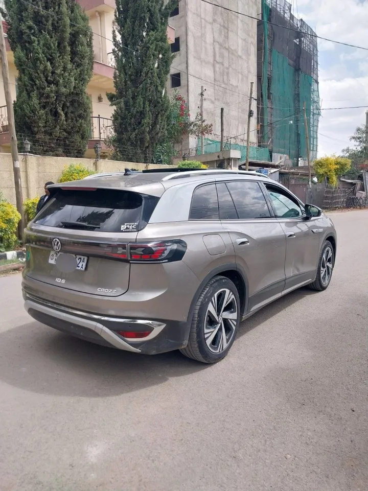 Volkswagen ID.6 Crozz Pro 2022 – photo 9