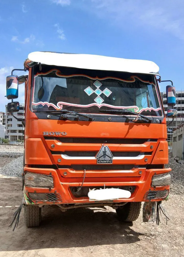 Sinotruk Howo Dump Truck 2019 – photo 4