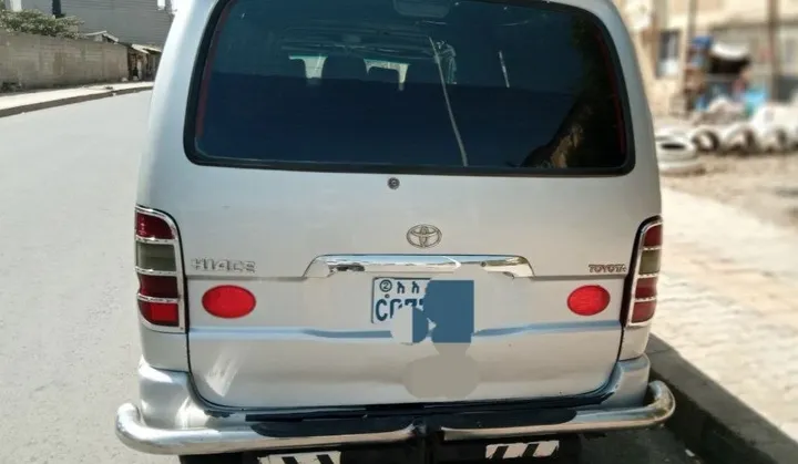 Toyota D4D Van 2008 – photo 4