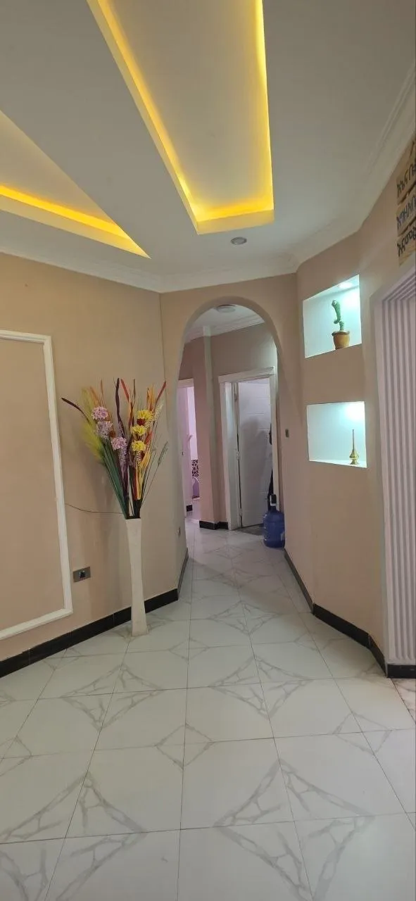 3 Bedroom Apartment in Summit 72 – photo 3