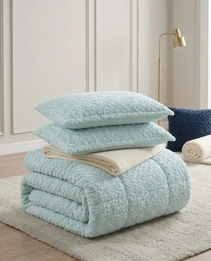 Fur Comforter Set 4 Pieces – photo 3
