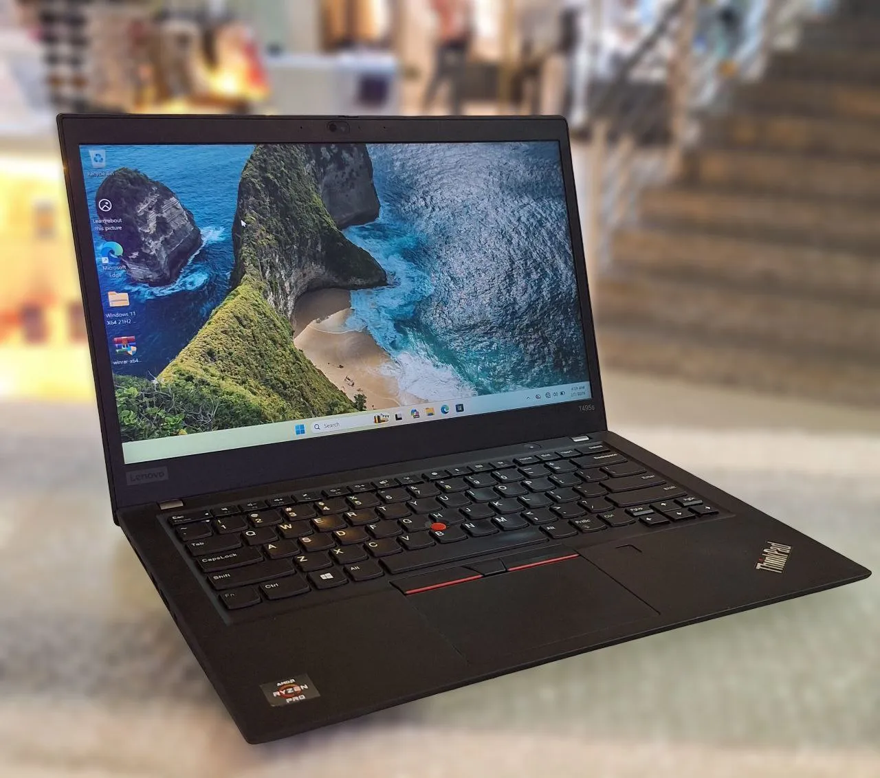 Lenovo ThinkPad T495 Laptop – photo 3