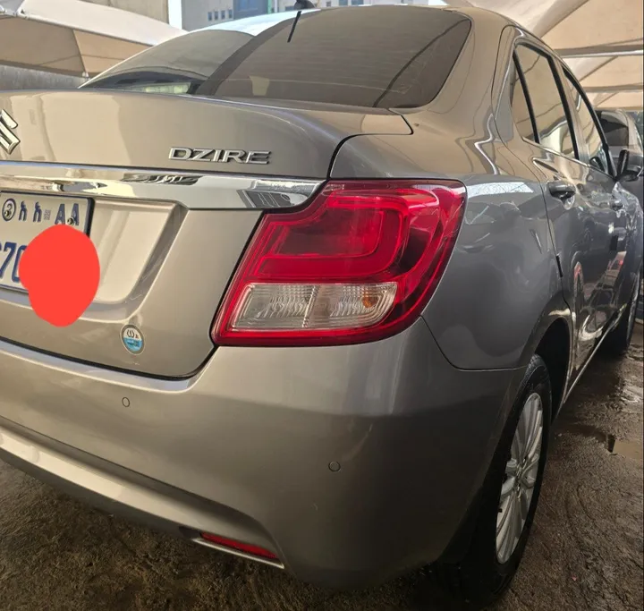 Suzuki Dzire 2022 Automatic – photo 5