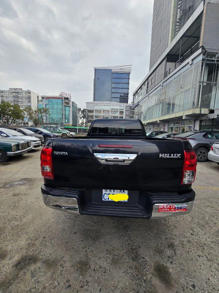 Toyota Hilux X Cab 2020 – photo 3