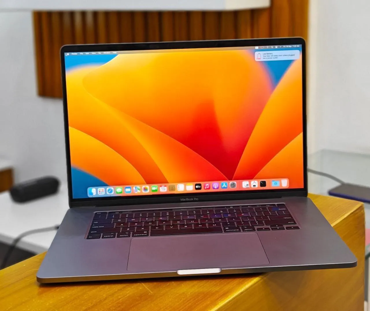 Apple MacBook Pro 2019 16 Inch – photo 3
