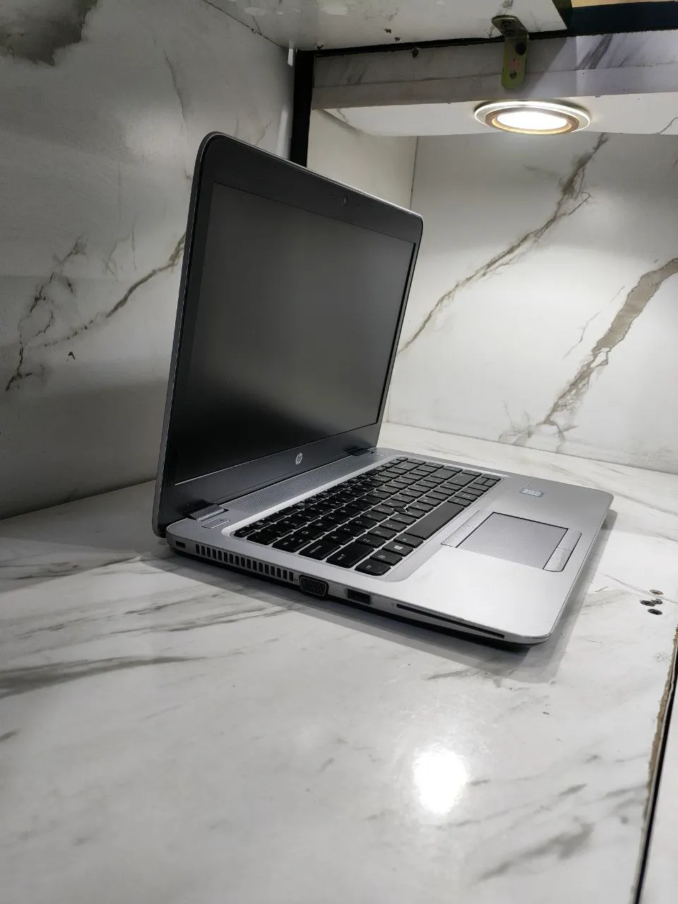 HP EliteBook 840 G3 Core i5 – photo 4