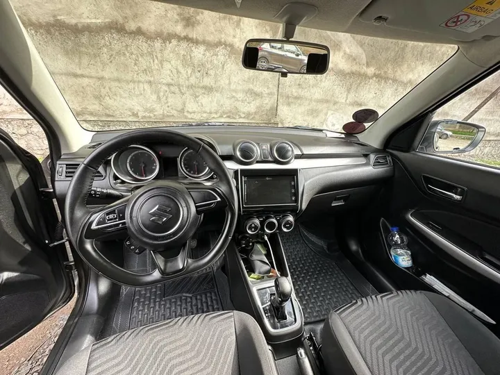 Suzuki Swift 2021 Automatic – photo 5