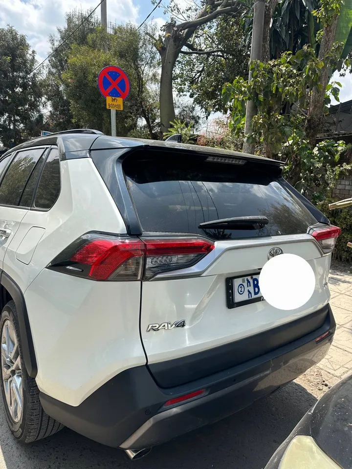 Toyota Rav4 2020 2.0 Automatic – photo 4