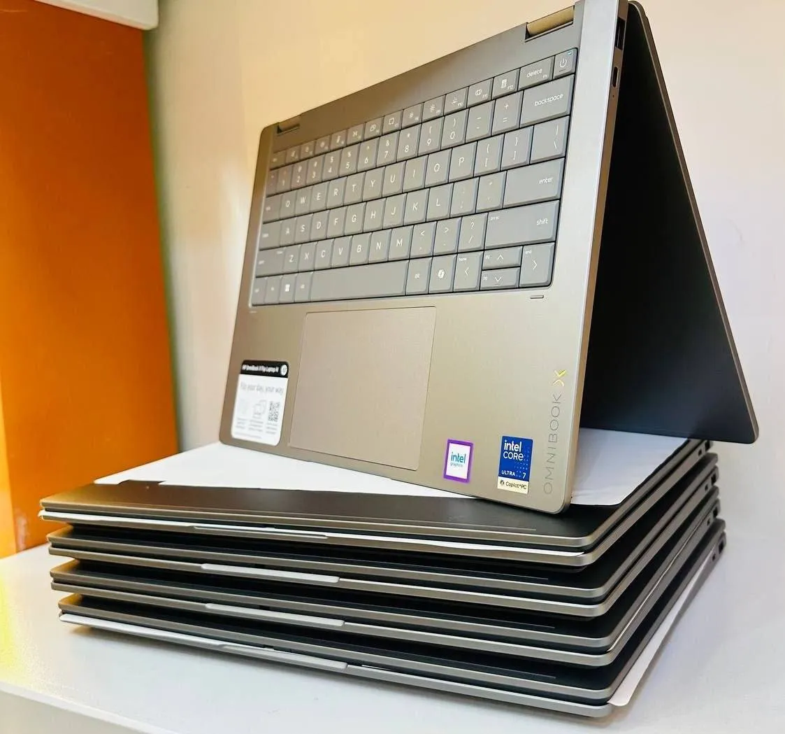 HP OmniBook Flip 5 14 Ultra 7 – photo 3
