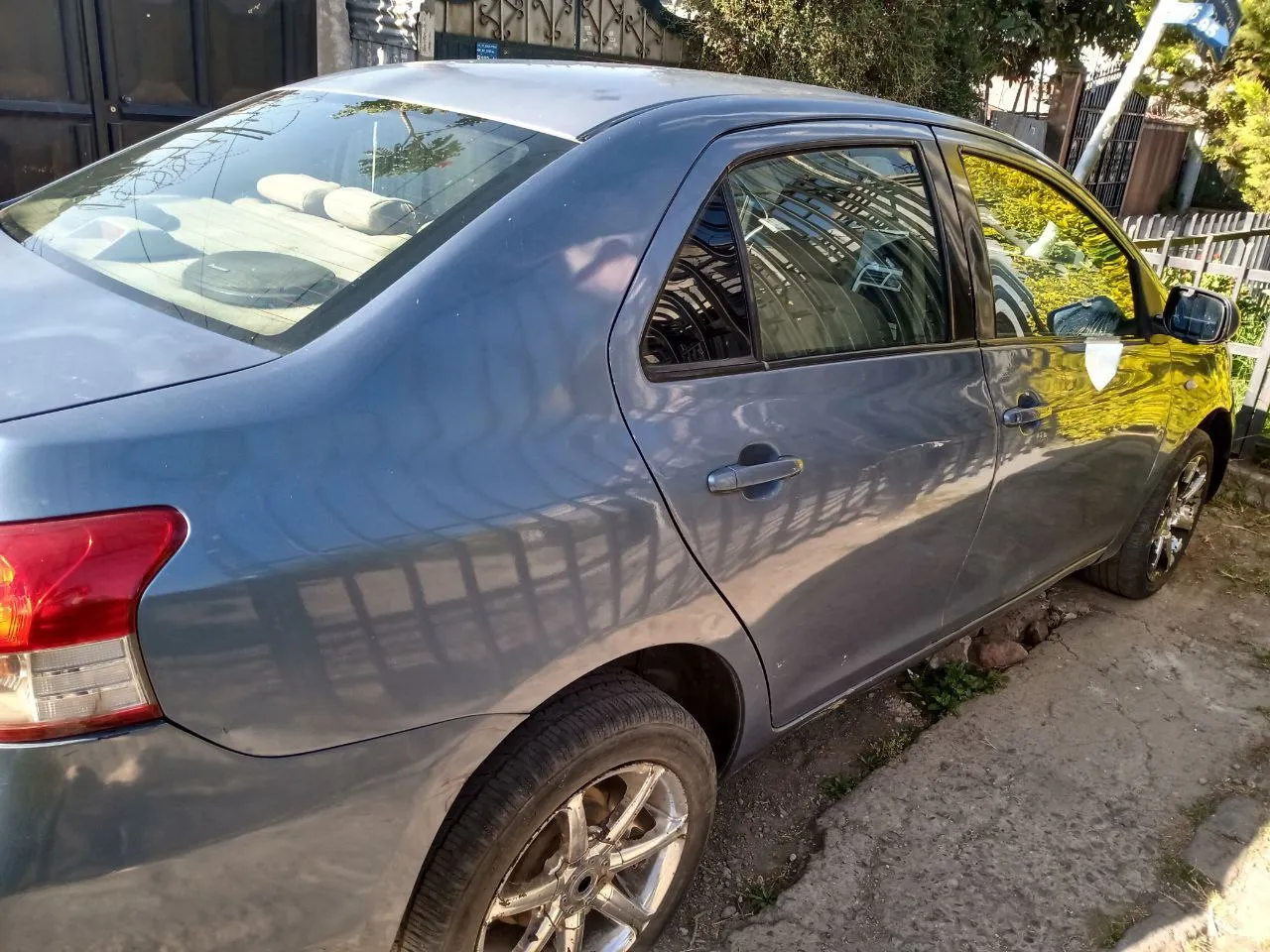 Toyota Yaris Sedan 2007 Manual – photo 3