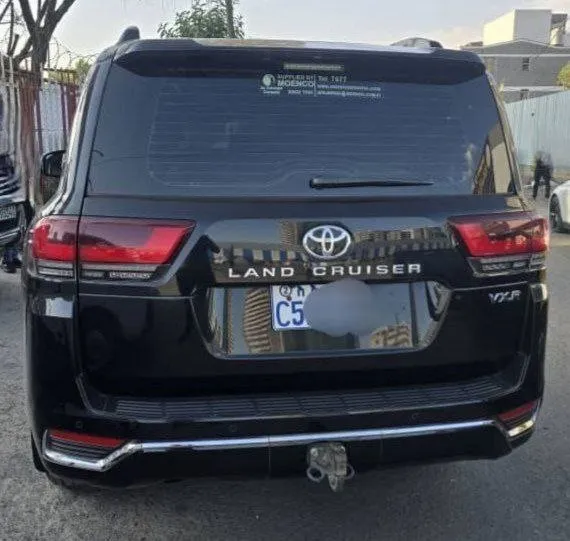 Toyota Landcruiser V6 VXR 2023 – photo 3