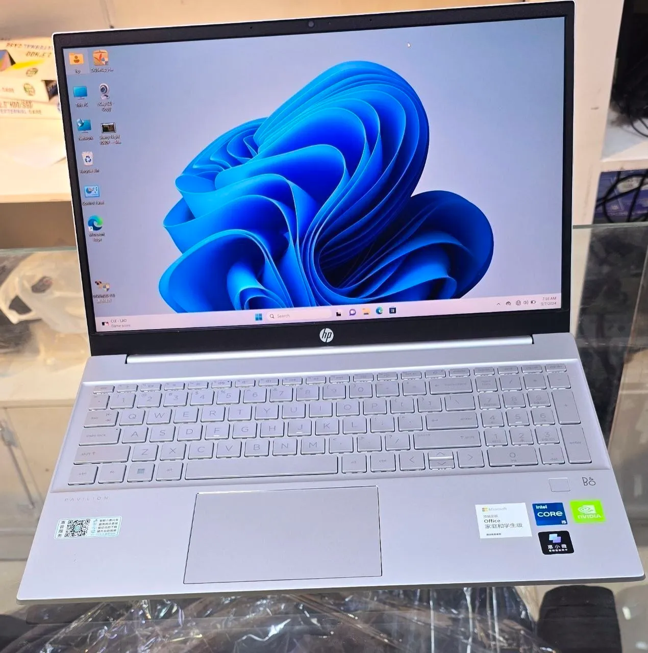 HP Pavilion 12th Gen Core i5 Laptop – photo 4