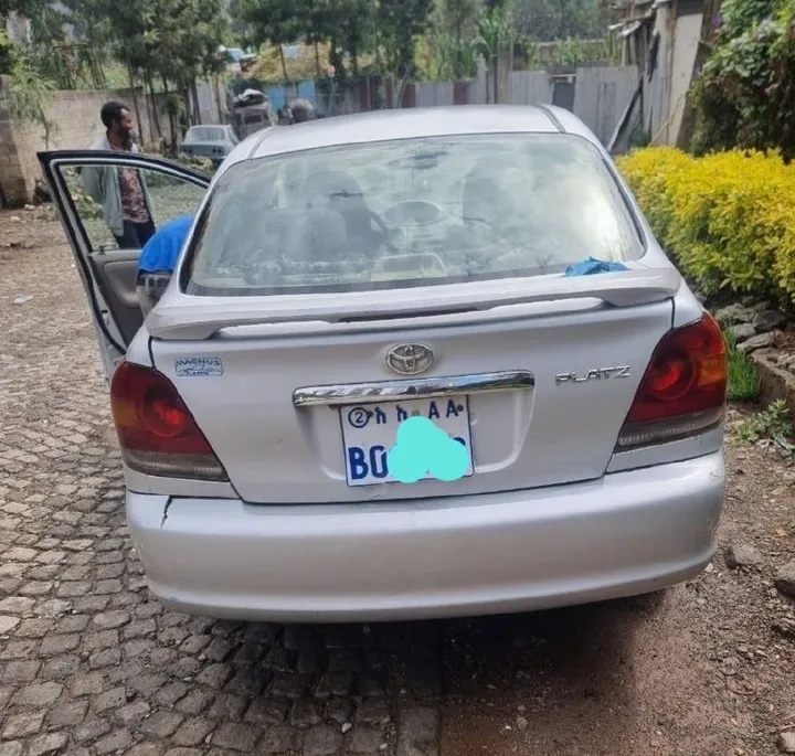 Toyota Platz 2004 Automatic – photo 5