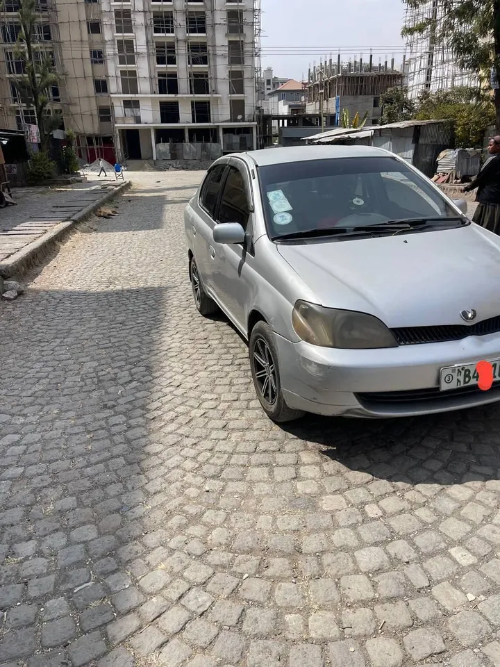 Toyota Platz 2001 Automatic – photo 3