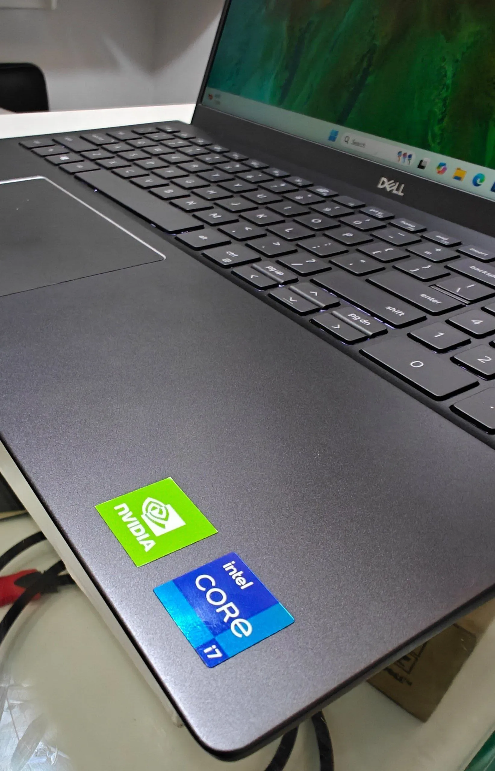 Dell Vostro 5502 Core i7 Laptop – photo 4