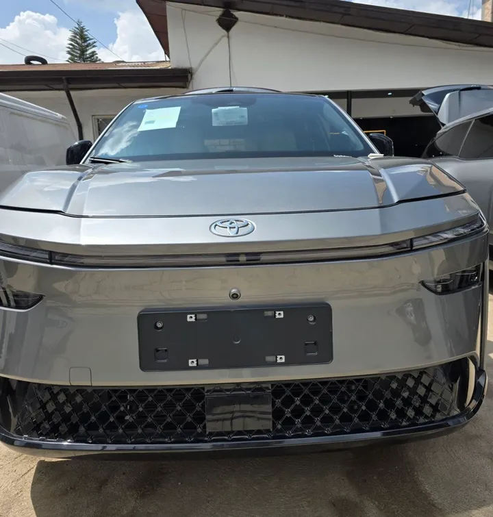 Brand New Toyota BZ3X 2025 – photo 8