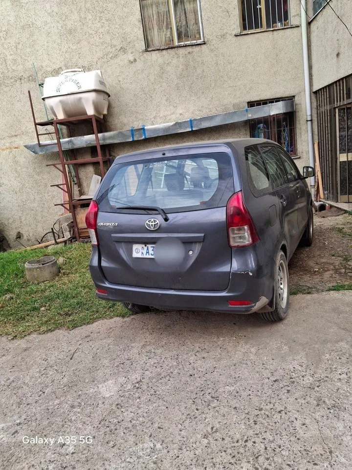 Toyota Avanza 2013 – photo 3