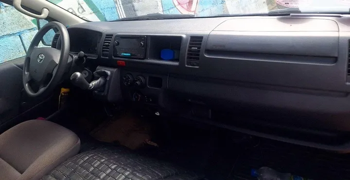 Toyota Hiace 2020 Diesel Manual – photo 4